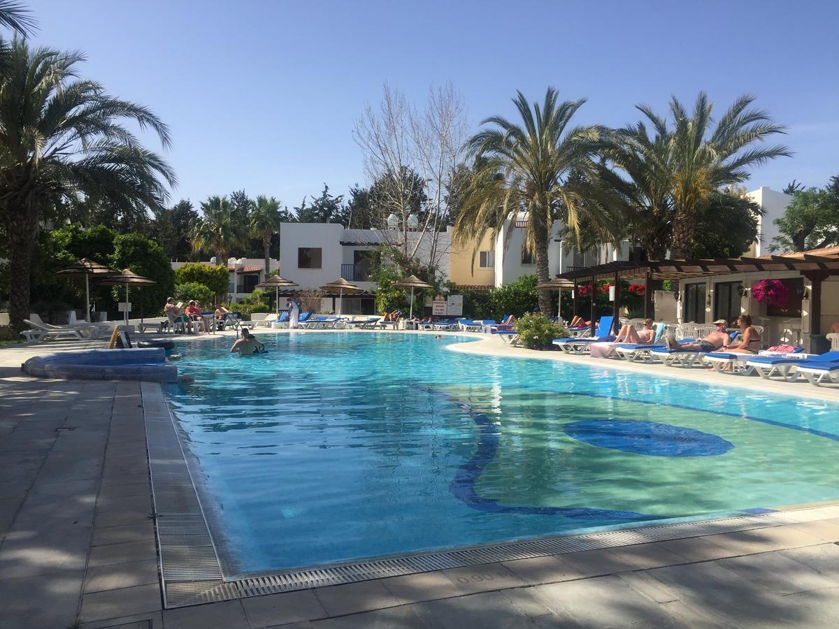 Paphos Gardens Apartment Eksteriør billede